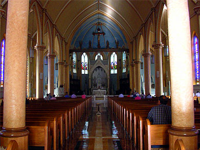 A church right before Sunday mass