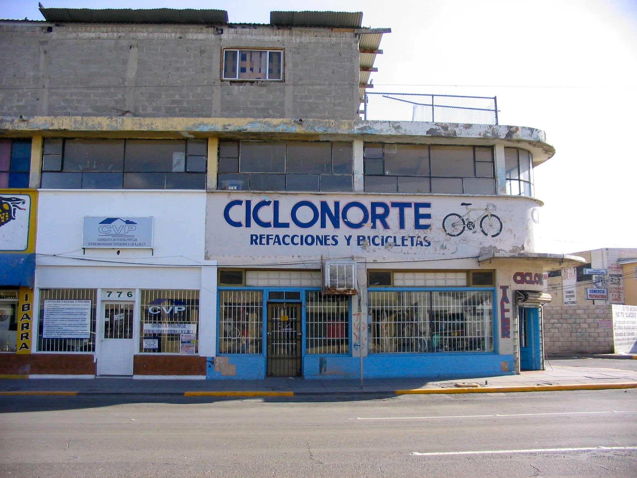 A bike shop in Juarez
